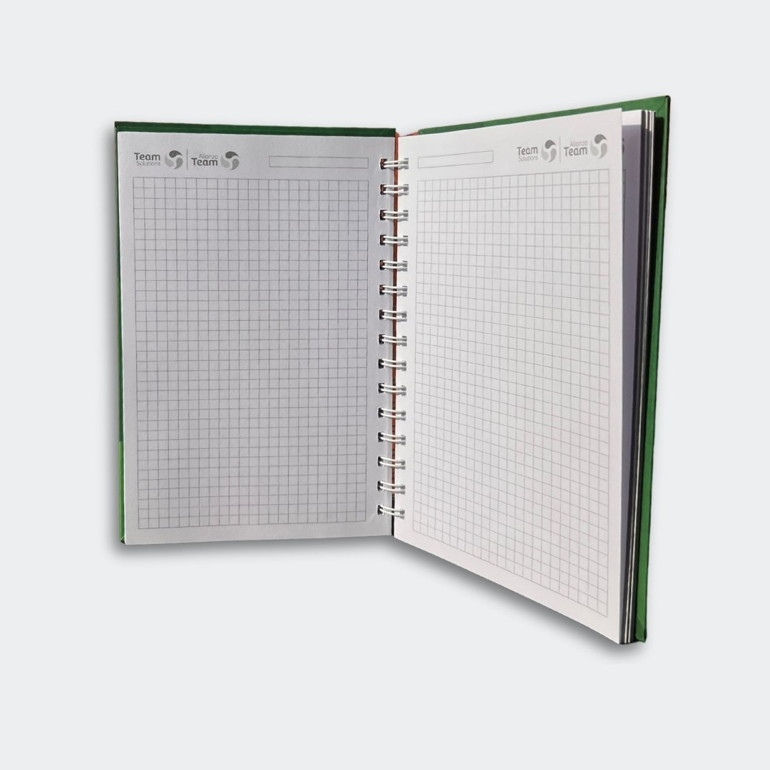 cuaderno corporativo abierto